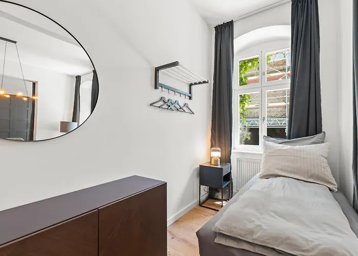아파트 The Strassburger, Stylish 3 Bedroom In Mitte, Group & Family Friendly, 4- 6 Guests
