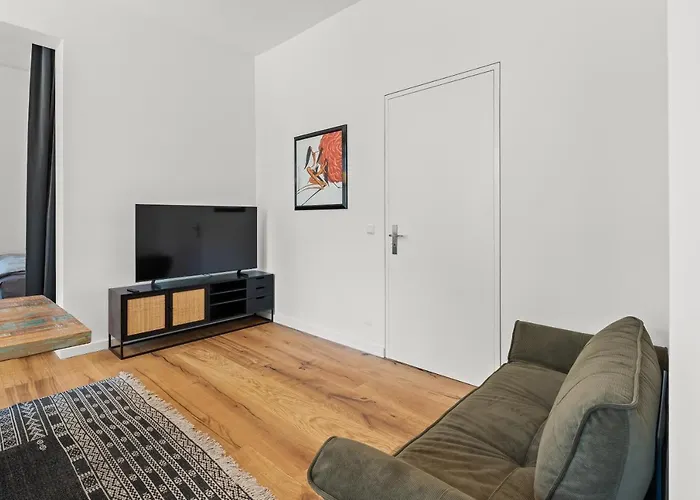 Lägenhet The Strassburger, Stylish 3 Bedroom In Mitte, Group & Family Friendly, 4- 6 Guests *